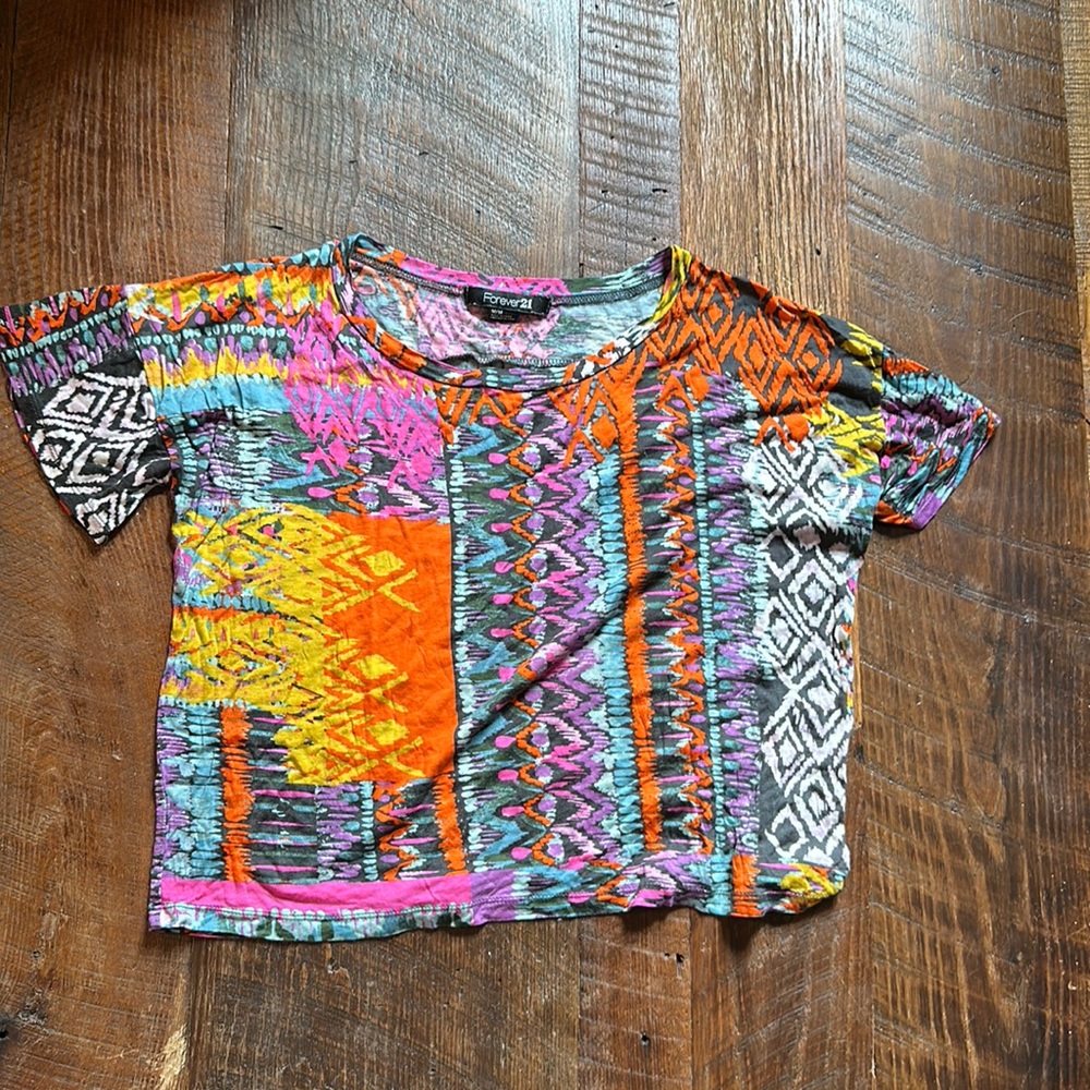 Forever 21 tribal print, cropped short sleeve top